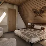 Alpehytte Le Delta De Super-besse *